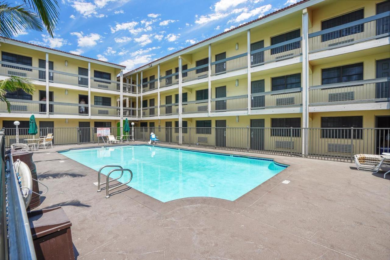 La Quinta By Wyndham Orange County 3* Costa Mesa