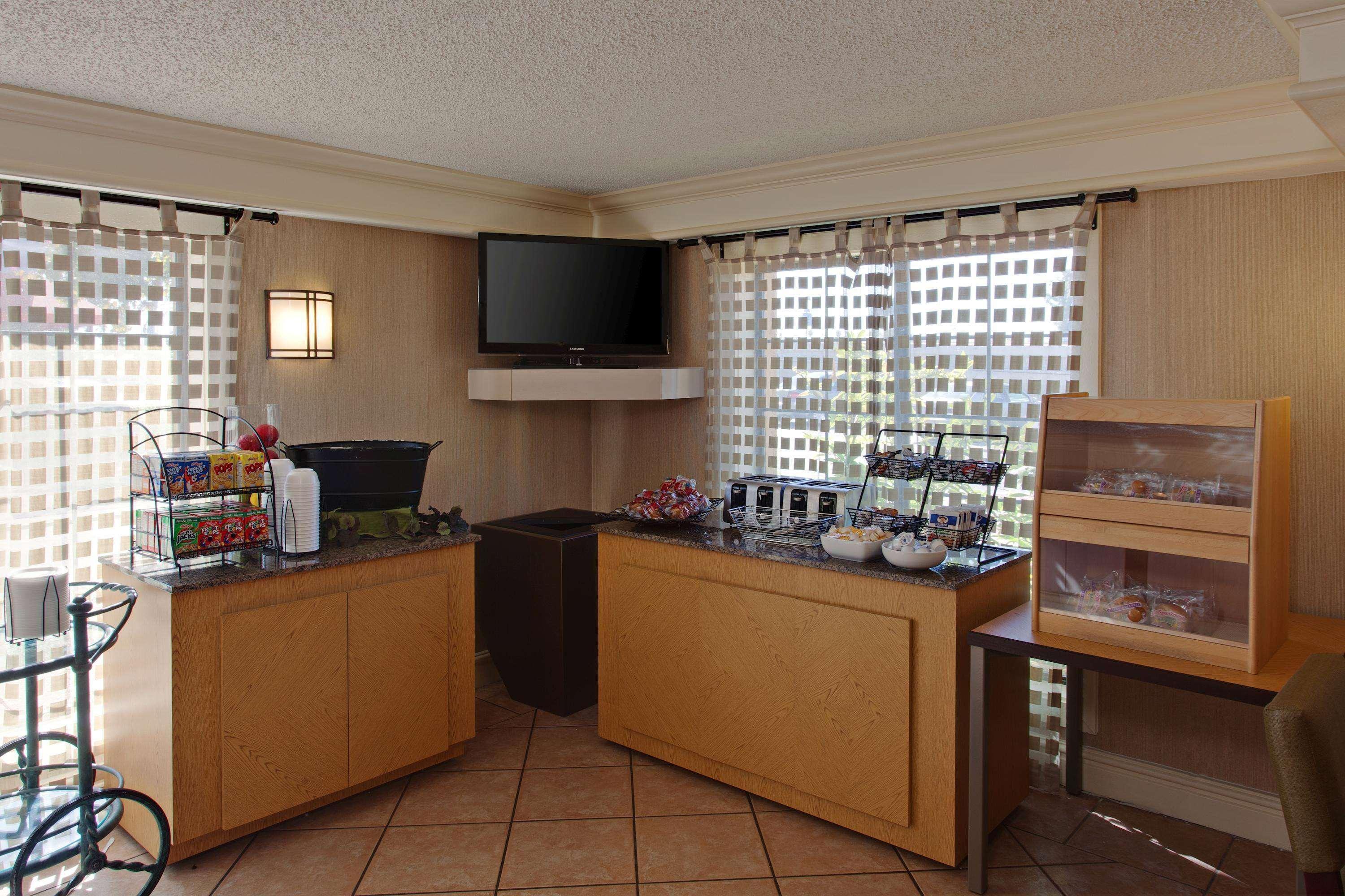 La Quinta By Wyndham Orange County 3*