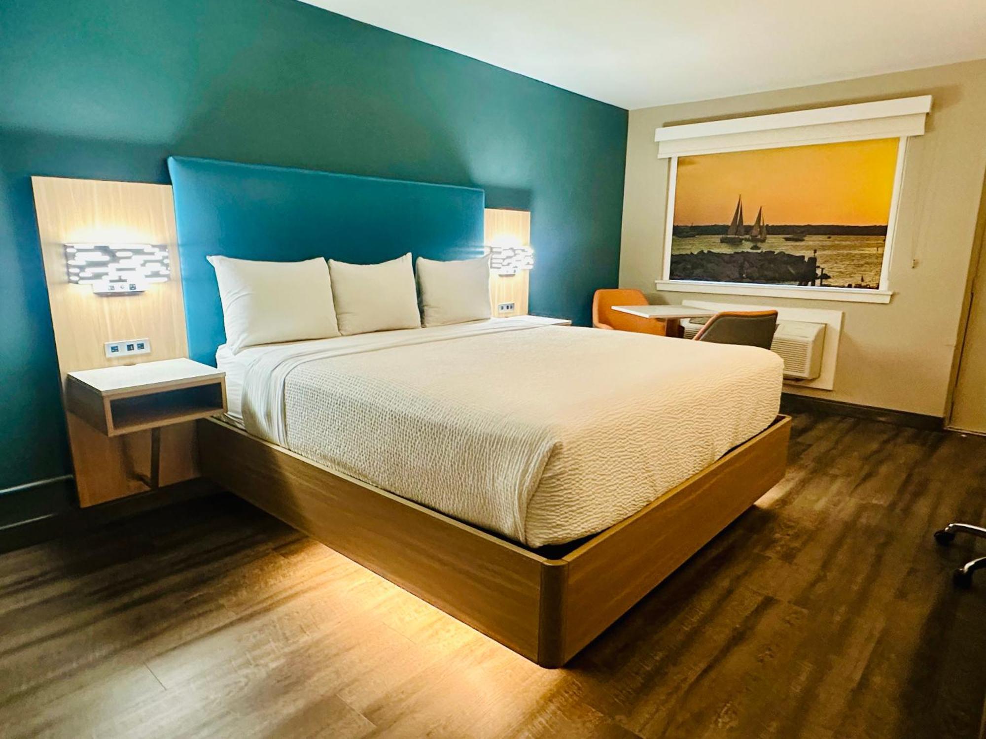 La Quinta By Wyndham Orange County 3*