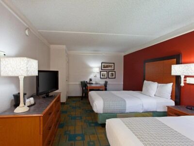 La Quinta By Wyndham Orange County Hotel 3*