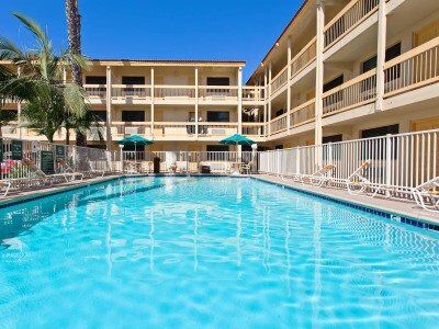 La Quinta By Wyndham Orange County 3*